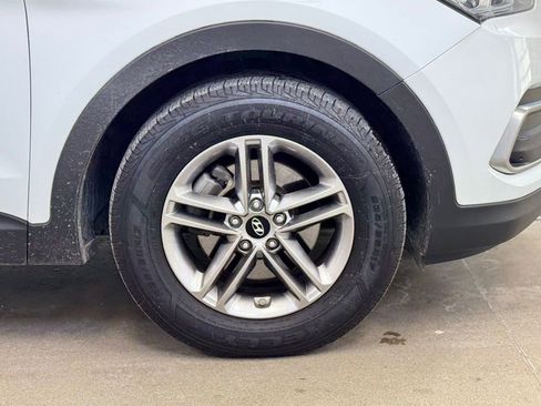 Used 2018 Hyundai Santa Fe Sport image 5