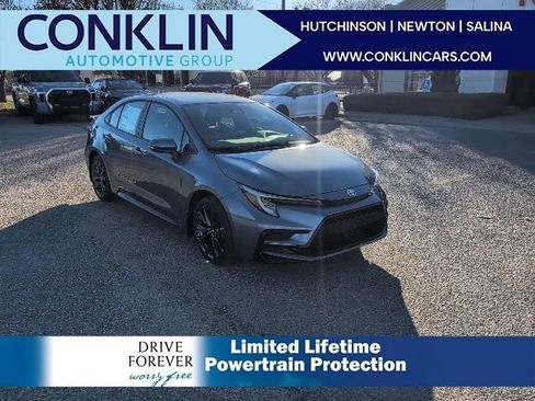 New 2026 Toyota Corolla SE image 1