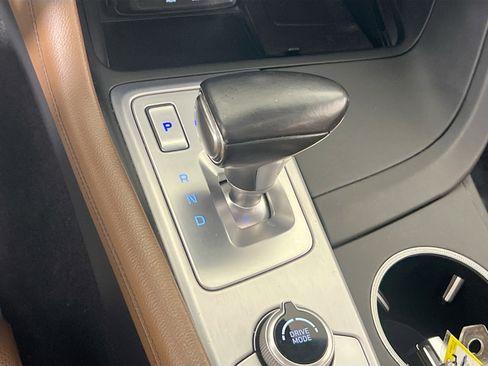 Used 2020 Genesis G70 3.3T w/ Elite Package image 17