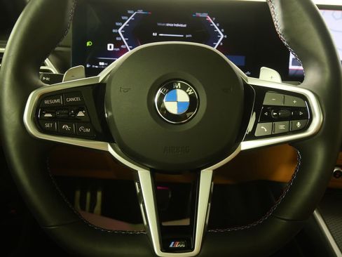 Used 2025 BMW M340i w/ Premium Package image 19