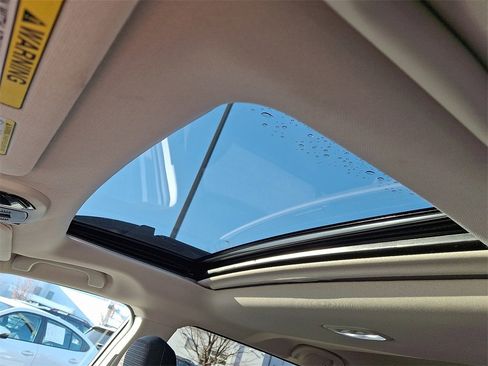 Certified 2023 Subaru Outback Premium image 15