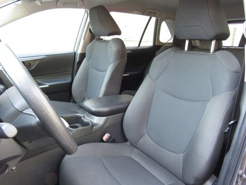 Certified 2024 Toyota RAV4 LE AWD/4WD image 12