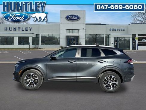 Used 2024 Kia Sportage EX image 7