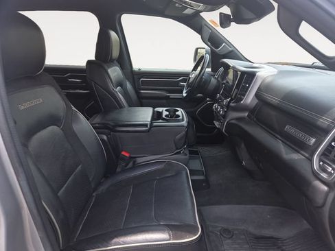 Used 2023 RAM 1500 Laramie AWD/4WD image 15
