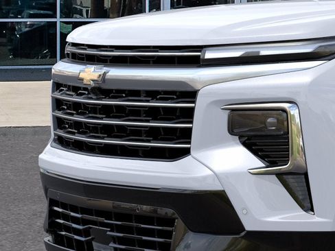 New 2026 Chevrolet Traverse High Country FWD image 13
