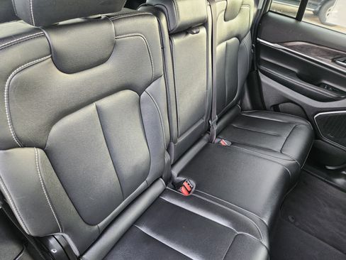 Used 2023 Jeep Grand Cherokee Limited w/ Trailer Tow Prep Group (B) image 21