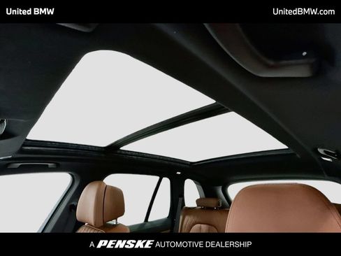 Used 2026 BMW X5 xDrive40i w/ M Sport Package AWD/4WD image 12