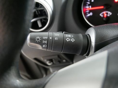 Used 2013 Nissan Rogue S w/ Special Edition Pkg AWD/4WD image 31