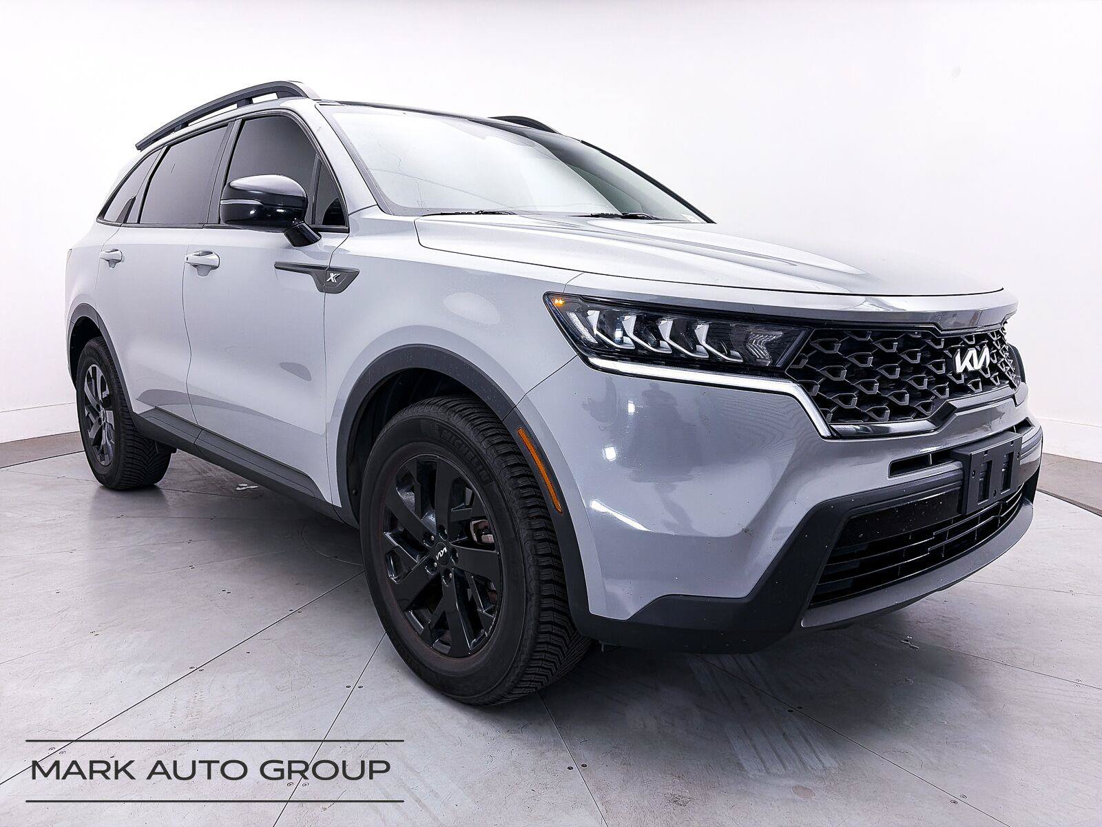Used 2022 Kia Sorento S w/ Panoramic Sunroof Package AWD/4WD image 1