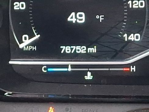 Used 2023 GMC Yukon XL Denali image 27