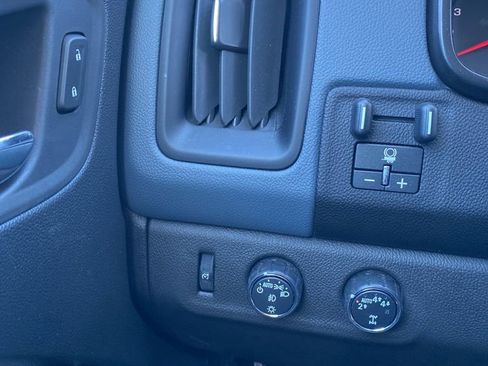 Certified 2022 Chevrolet Colorado Z71 w/ Safety Package image 40