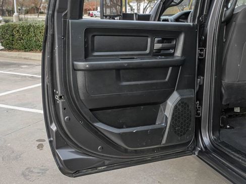 Used 2021 RAM 3500 Tradesman image 46