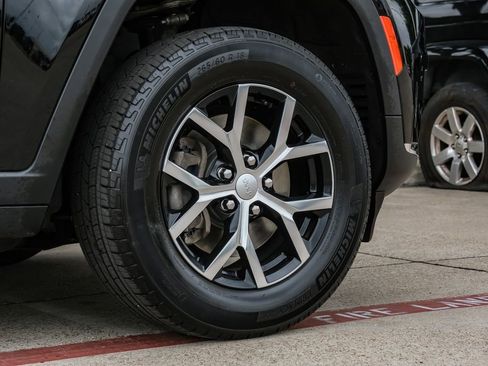 Used 2023 Jeep Grand Cherokee L Limited image 66