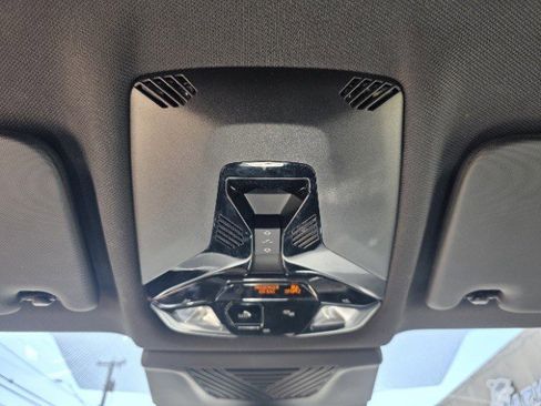 Used 2024 BMW X1 xDrive28i image 46