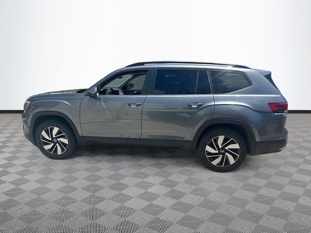 Used 2025 Volkswagen Atlas SE AWD/4WD image 9
