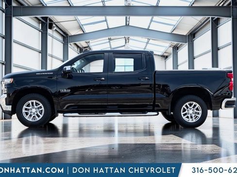 Used 2021 Chevrolet Silverado 1500 LT w/ Bed Protection Package RWD image 3