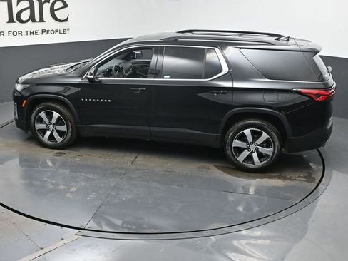 Used 2023 Chevrolet Traverse LT w/ LT Premium Package image 43