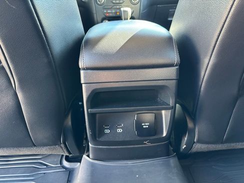 Used 2020 Ford Ranger Lariat w/ FX4 Off-Road Package image 26