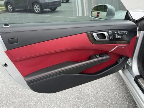 Used 2013 Mercedes-Benz SL 550 image 30