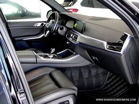 Used 2022 BMW X5 sDrive40i w/ M Sport Package RWD image 31