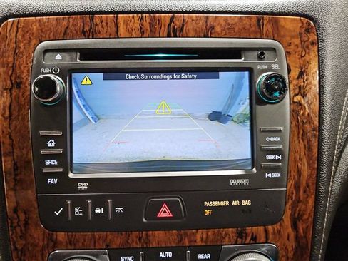 Used 2013 Chevrolet Traverse LT w/ All-Star Edition AWD/4WD image 16