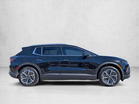 New 2026 Chevrolet Equinox EV LT image 4