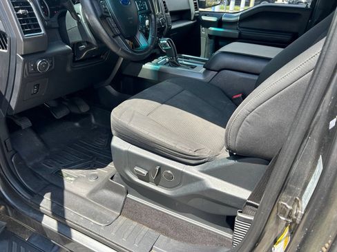 Used 2016 Ford F150 XLT w/ Equipment Group 302A Luxury AWD/4WD image 9