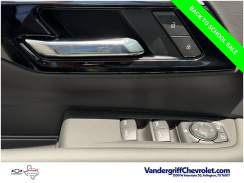 New 2026 Chevrolet Suburban LS RWD image 20