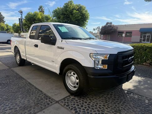 Used 2017 Ford F150 XL w/ Equipment Group 101A Mid RWD image 3