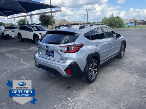 Used 2026 Subaru Crosstrek 2.5i Premium AWD/4WD image 7