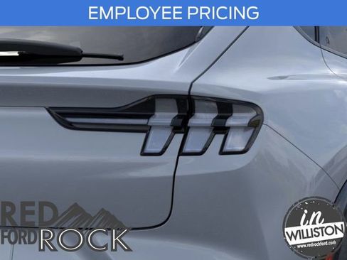 New 2024 Ford Mustang Mach-E Premium AWD/4WD image 21