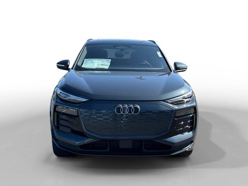 New 2027 Audi Q6 e-tron Premium AWD/4WD image 8