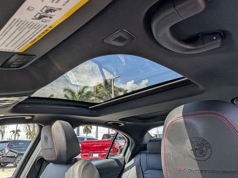 Used 2024 Alfa Romeo Giulia Ti image 20