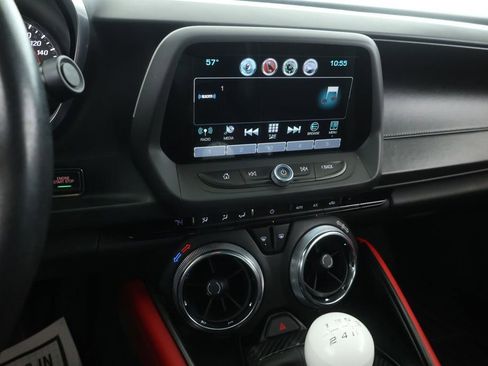 Used 2018 Chevrolet Camaro SS w/ LPO, Ground Effects Package image 14