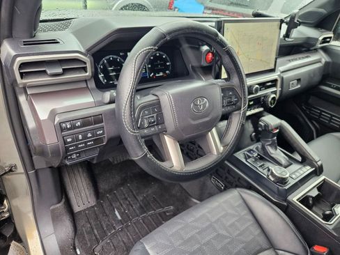 Used 2025 Toyota Tacoma TRD Off-Road w/ TRD Off Road Premium Package AWD/4WD image 13