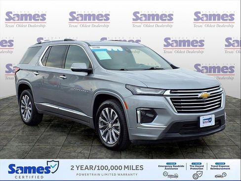 Used 2023 Chevrolet Traverse Premier image 1