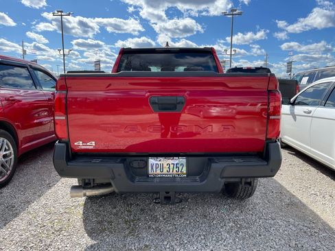 Used 2025 Toyota Tacoma SR w/ SR Upgrade Package image 3