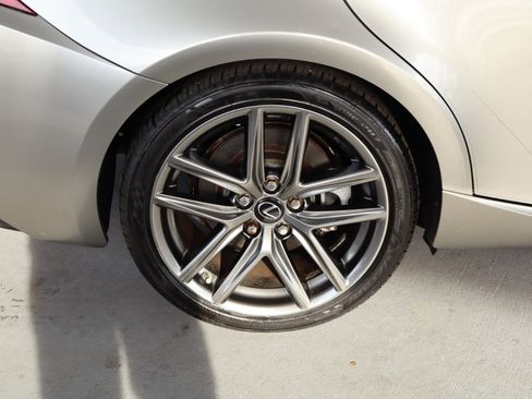 Used 2016 Lexus IS 300 AWD image 5