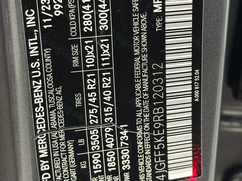Certified 2024 Mercedes-Benz GLS 450 4MATIC image 39