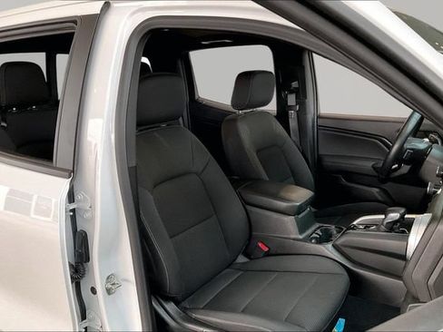 Used 2024 Chevrolet Colorado LT w/ LT Convenience Package RWD image 19