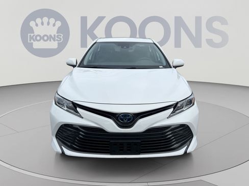 Used 2019 Toyota Camry LE FWD image 11