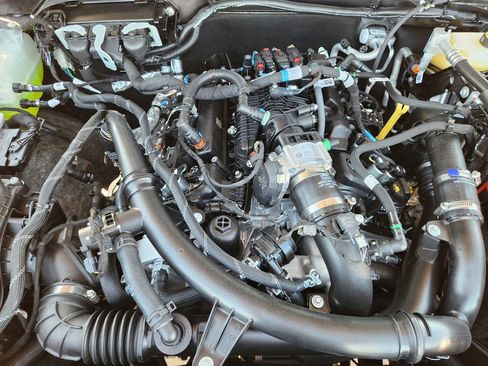 New 2025 Ford Bronco Badlands image 20