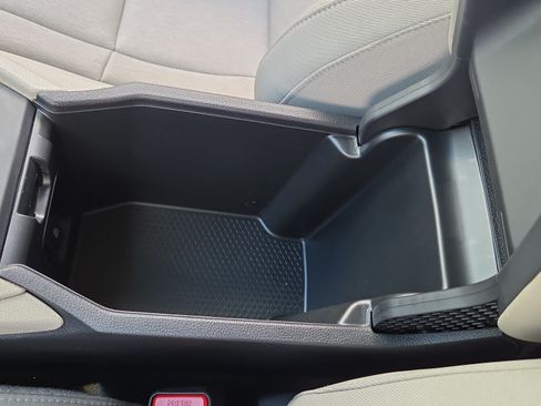 Used 2023 Honda Accord EX image 32