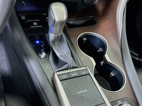 Used 2022 Lexus RX 350 AWD w/ Premium Package image 17