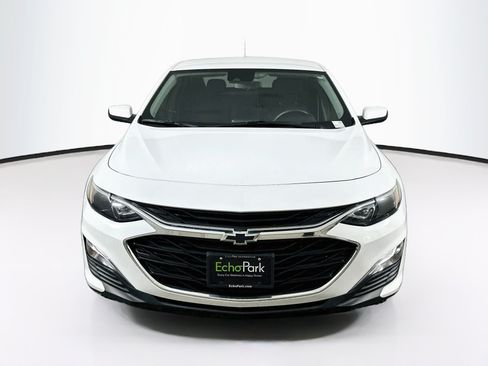 Used 2023 Chevrolet Malibu RS w/ LPO, Floor Liner Package FWD image 2