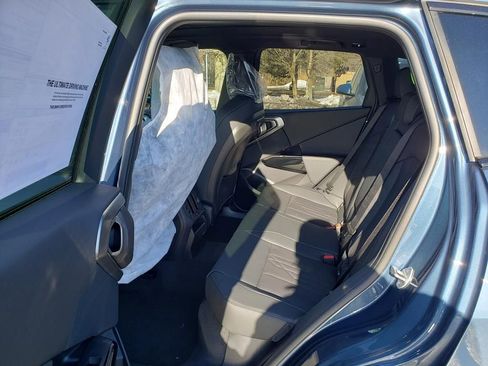 New 2026 BMW X3 xDrive30 w/ M Sport Package AWD/4WD image 7