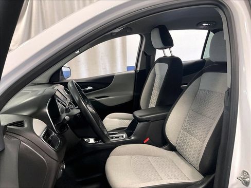 Used 2024 Chevrolet Equinox LT AWD/4WD image 10