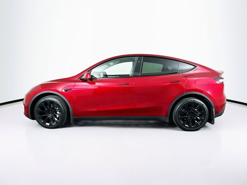 Used 2024 Tesla Model Y Long Range image 4
