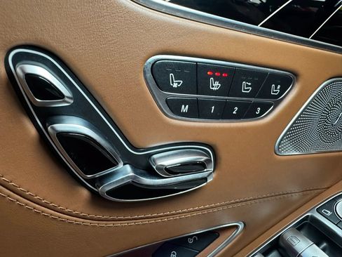 Used 2017 Mercedes-Benz S 550 Cabriolet image 22