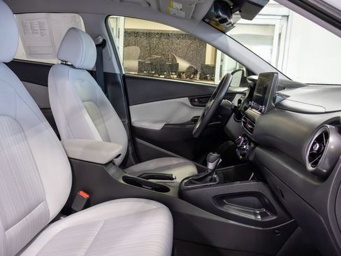 Used 2023 Hyundai Kona SEL w/ Cargo Package AWD/4WD image 12